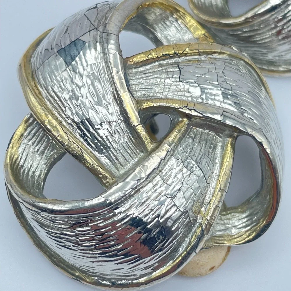 Vintage 90s Silver Tone Knot Textured Earrings Statement Women's Classic Jewelry